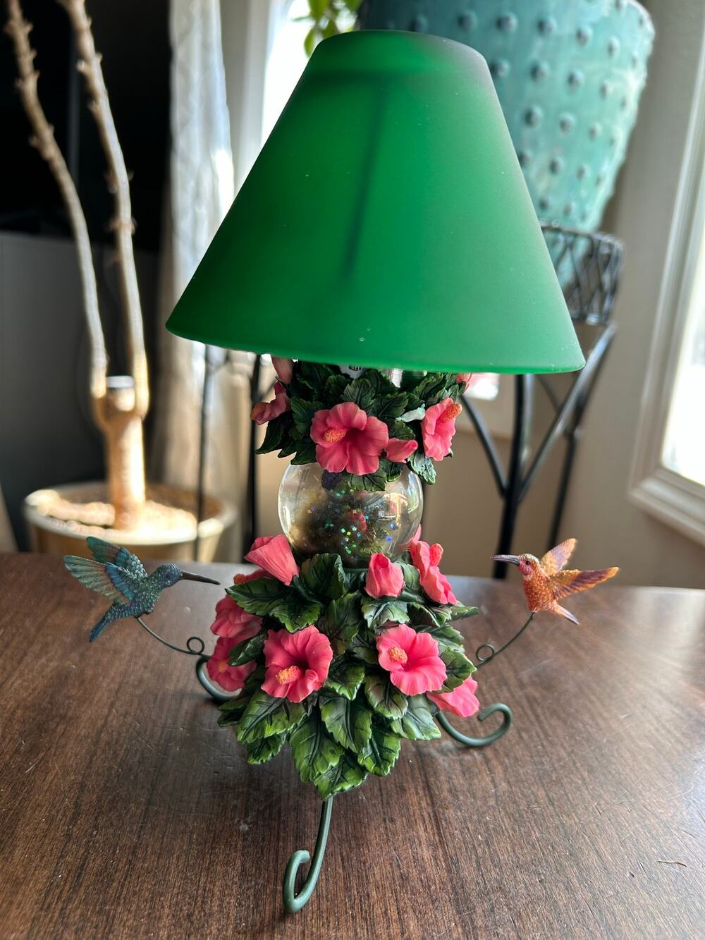 New Westland Hummingbird Tea Light Lamp with Snowglobe gift